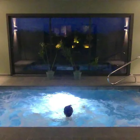 Caruso - Authenticité - Piscine - Climatisation - Vignes Apartamento